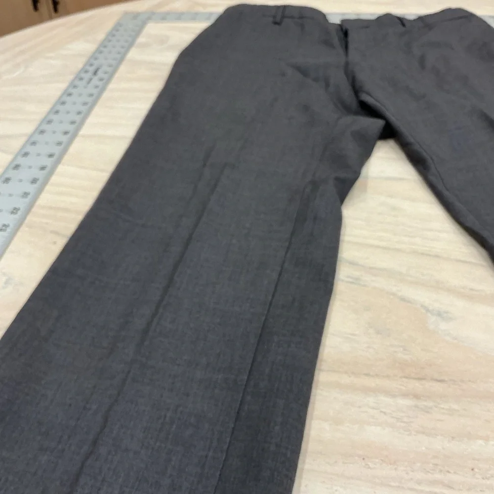 Banana Republic Gray Trousers - Picture 2 of 4
